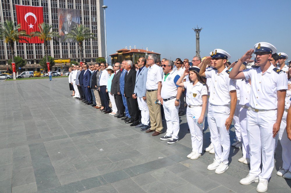 İzmir’de Denizcilik Ve Kabotaj Bayramı Kutlandı