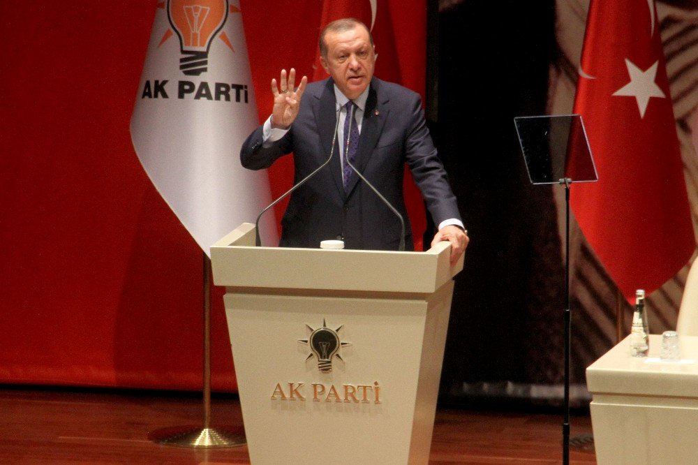 Cumhurbaşkanı Erdoğan’dan Kılıçdaroğlu’na: "Akılsız Başın Cezasını Ayaklar Çeker"