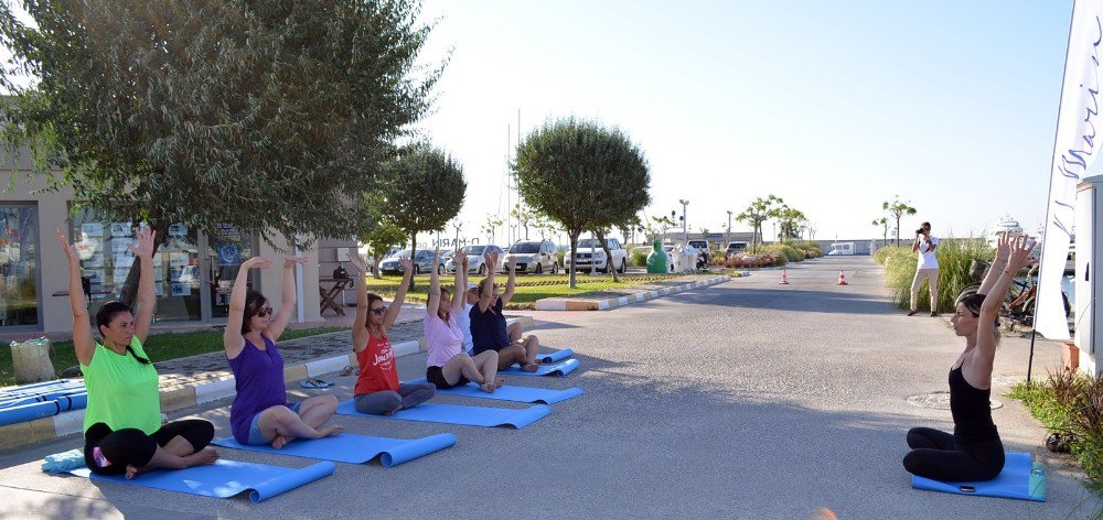 Didim Yoga Sevenlere Ev Sahipliği Yaptı