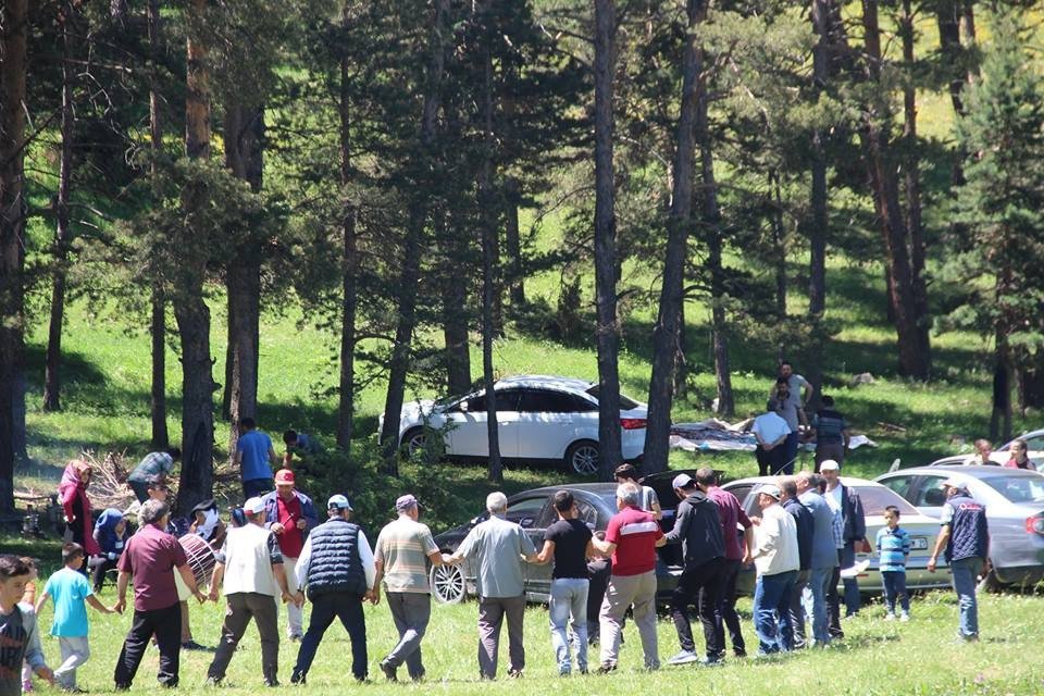 Aşağı Karacasulular Sereklik Yaylası’nda Buluştular