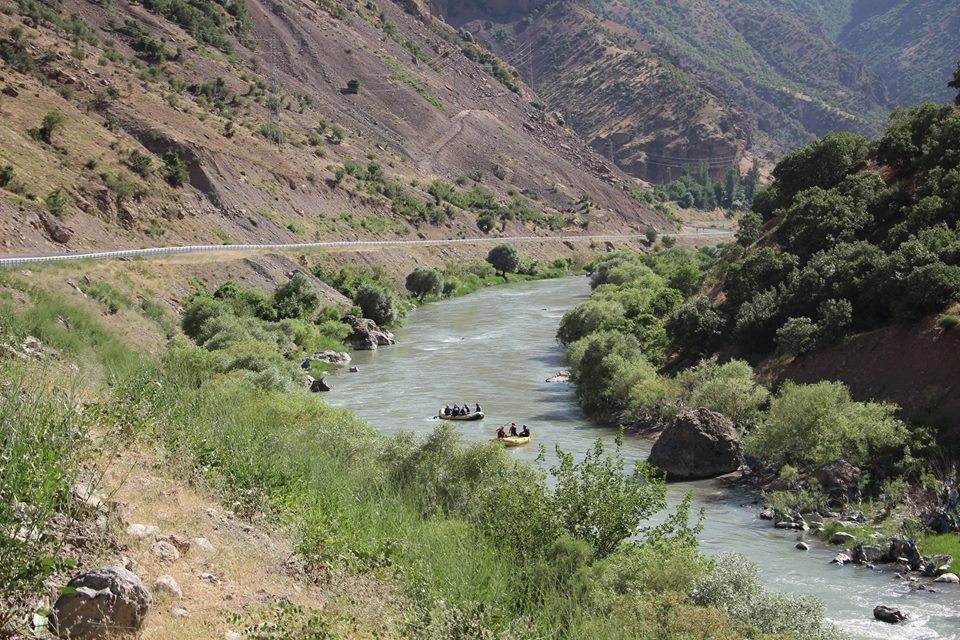 Zap Suyunda Rafting Heyecanı