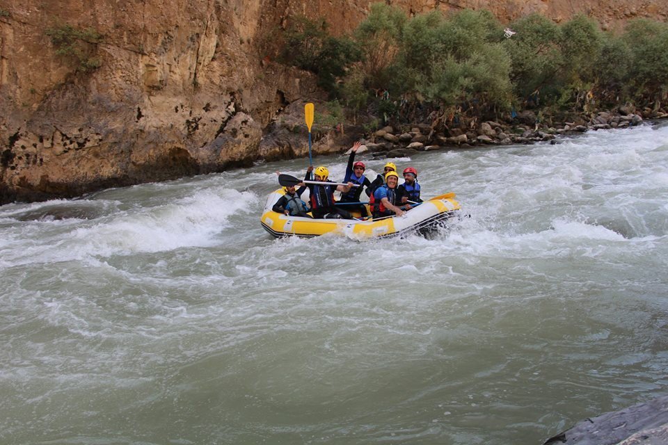 Zap Suyunda Rafting Heyecanı