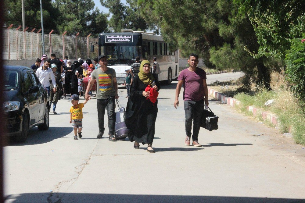 Bayramlaşmak İçin Ülkelerine Giden Suriyelilerden 5 Bini Dönüş Yaptı