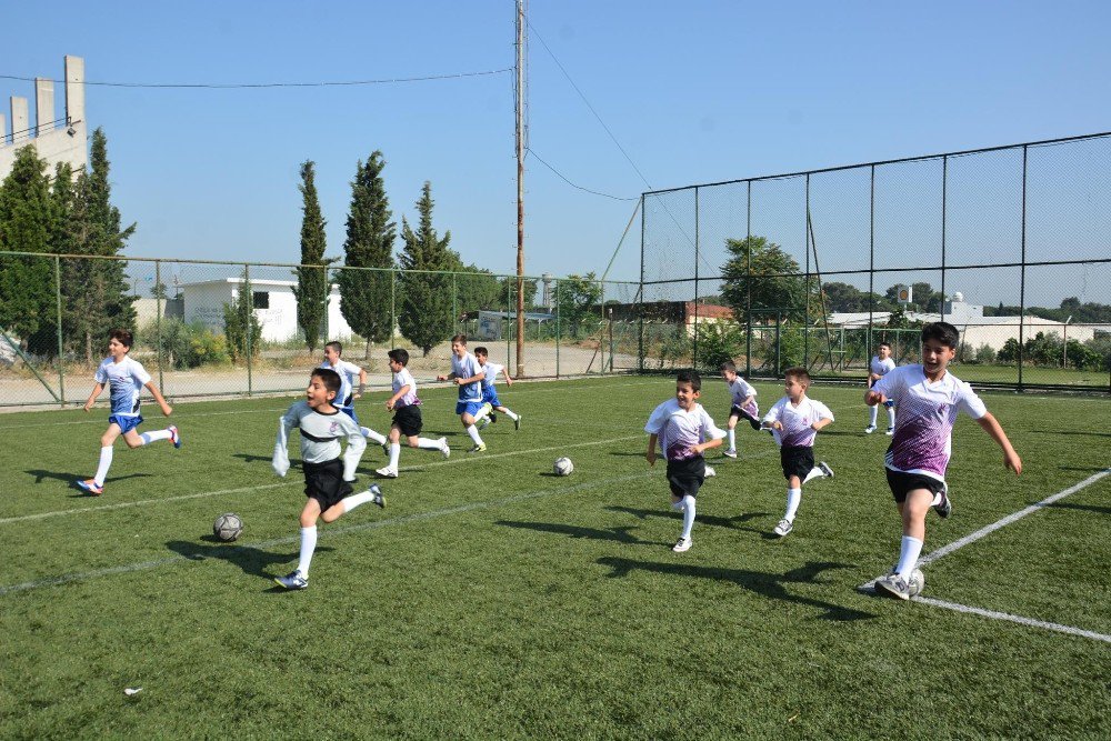 Şehzadeler 8 Ayrı Branşta Yaz Spor Okulu Açtı