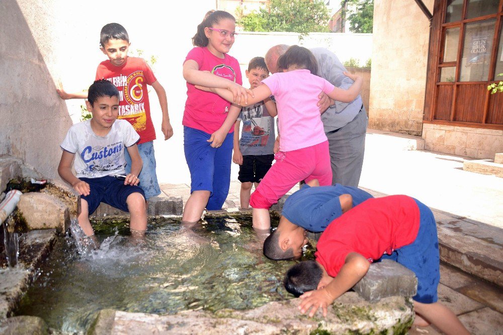 Siirt’te Sıcaklar Bunaltıyor