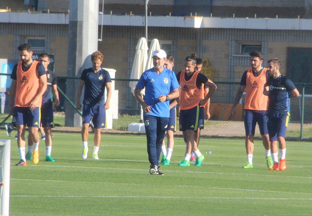 Fenerbahçe, Düzce’de İlk Antrenmanını Yaptı