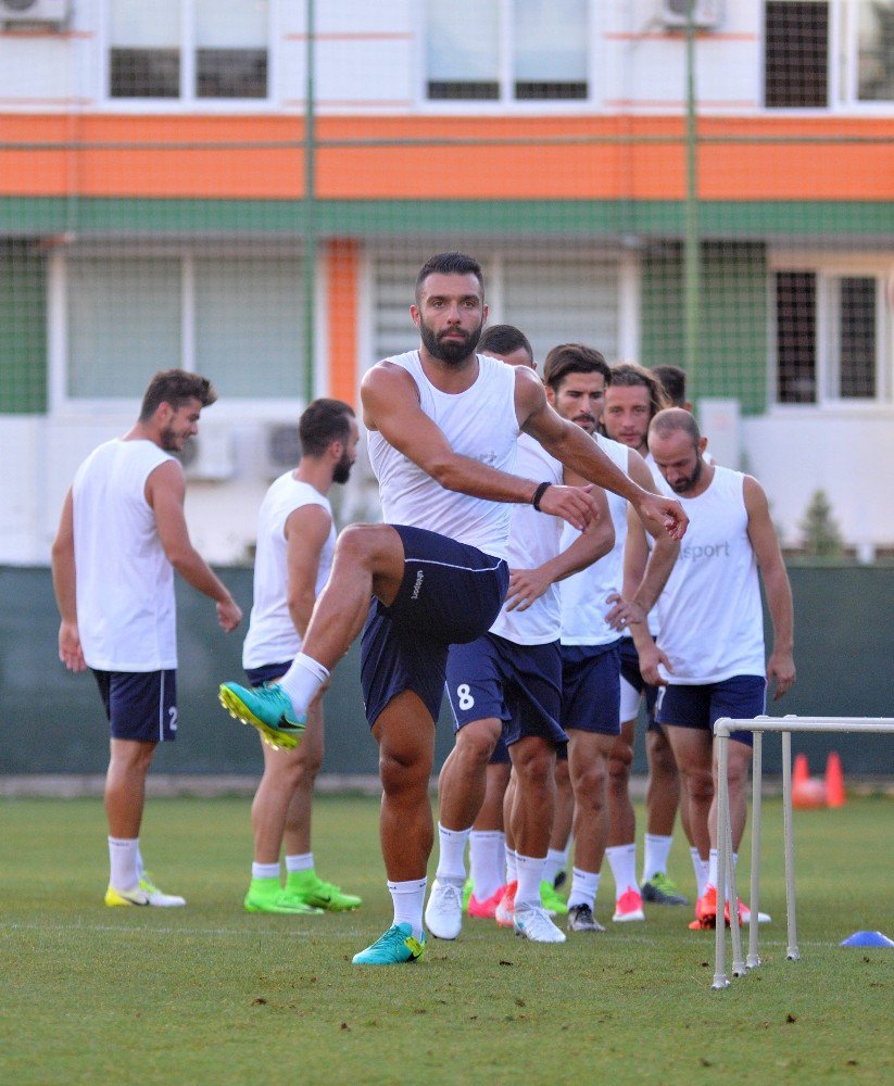 Alanyaspor’da Yeni Sezon Hazırlıkları Sürüyor