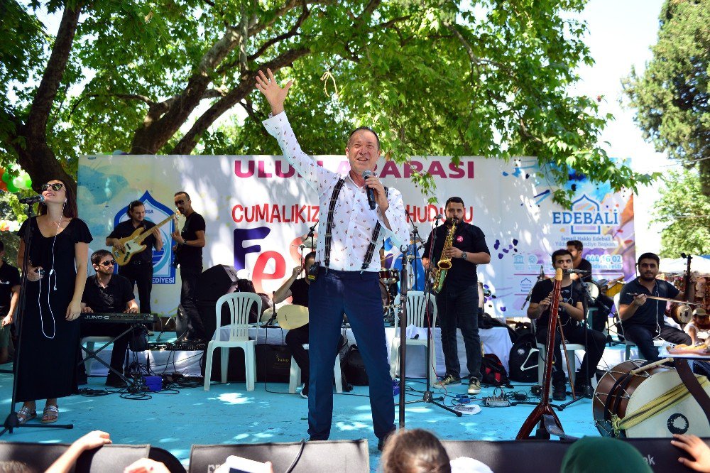 Cumalıkızık Ahududu Festivali’nde Renkli Görüntüler