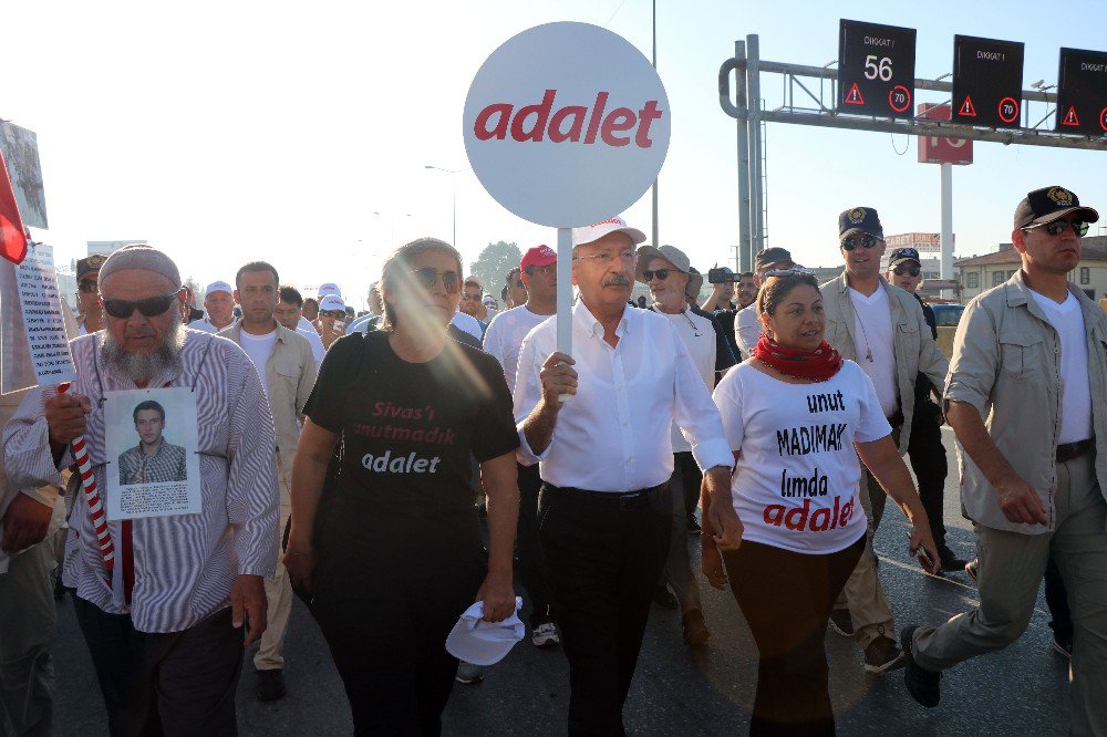 Kılıçdaroğlu, Adalet Yürüyüşü’nün 18. Gününde İlk Molayı Verdi