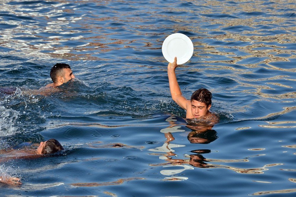 Foça’da Kabotaj Ve Denizcilik Bayramı Coşkusu