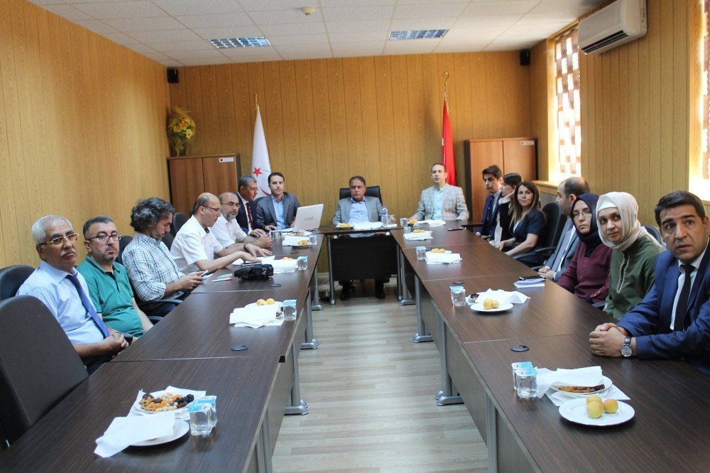 Kilis Valisi Tekinarslan Kurum Ve Kuruluşlardan Brifing Aldı