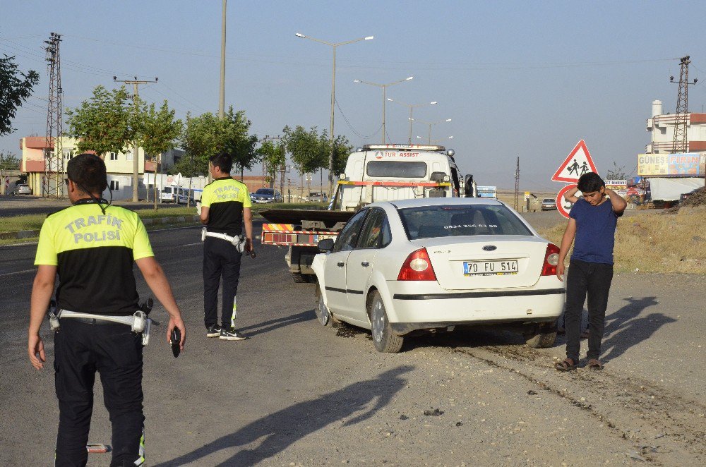 Şanlıurfa’da İki Otomobil Çarpıştı: 1’i Ağır 4 Yaralı