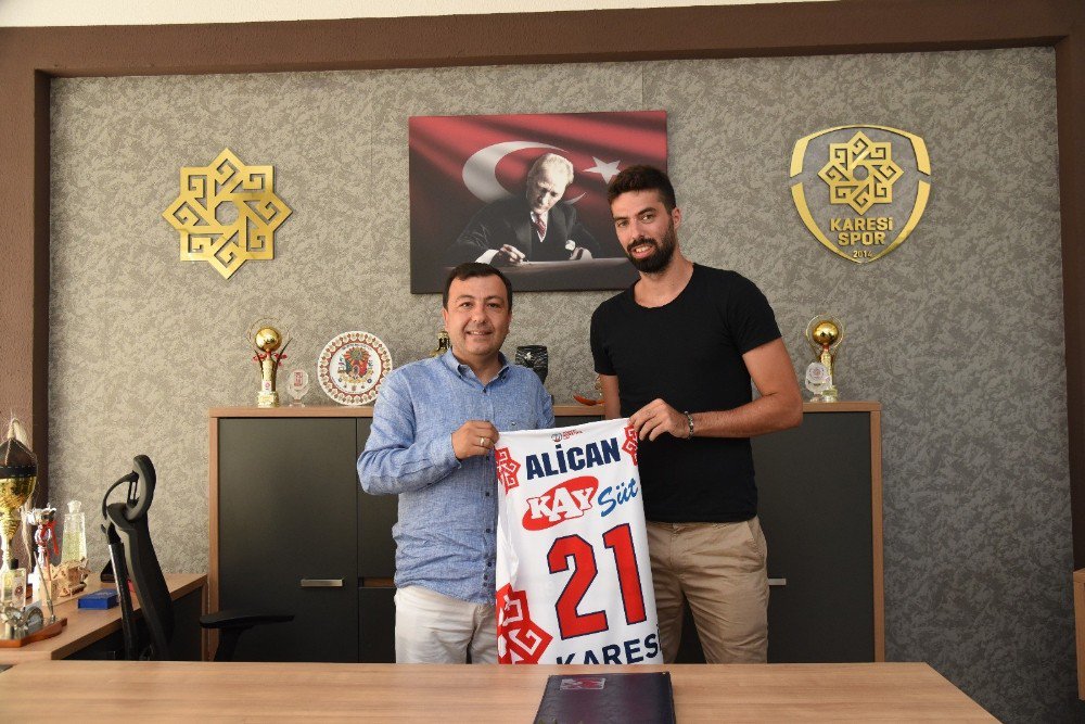 Karesispor Hazer Avcı Ve Alican Güney’i Renklerine Bağladı