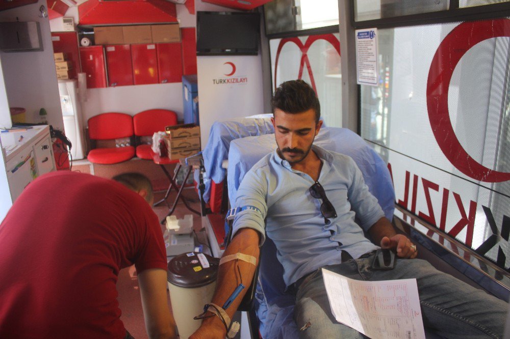 Ağrı’da Kan Bağışı Kampanyası