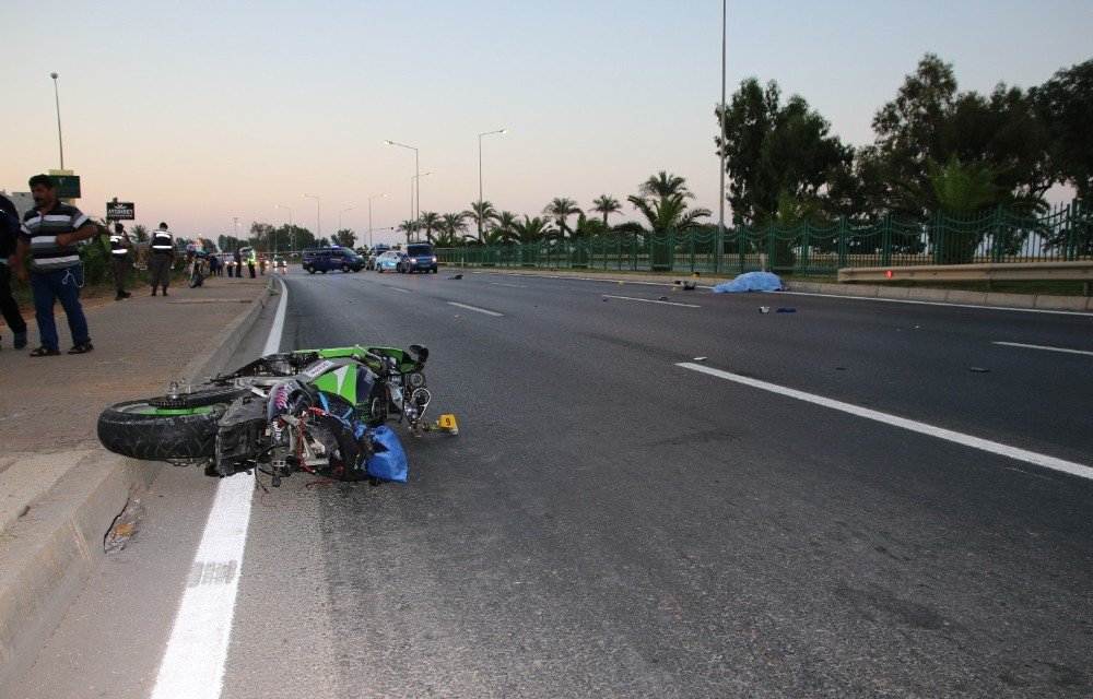 Otomobil İle Çarpışan Motosikletin Sürücüsü Hayatını Kaybetti