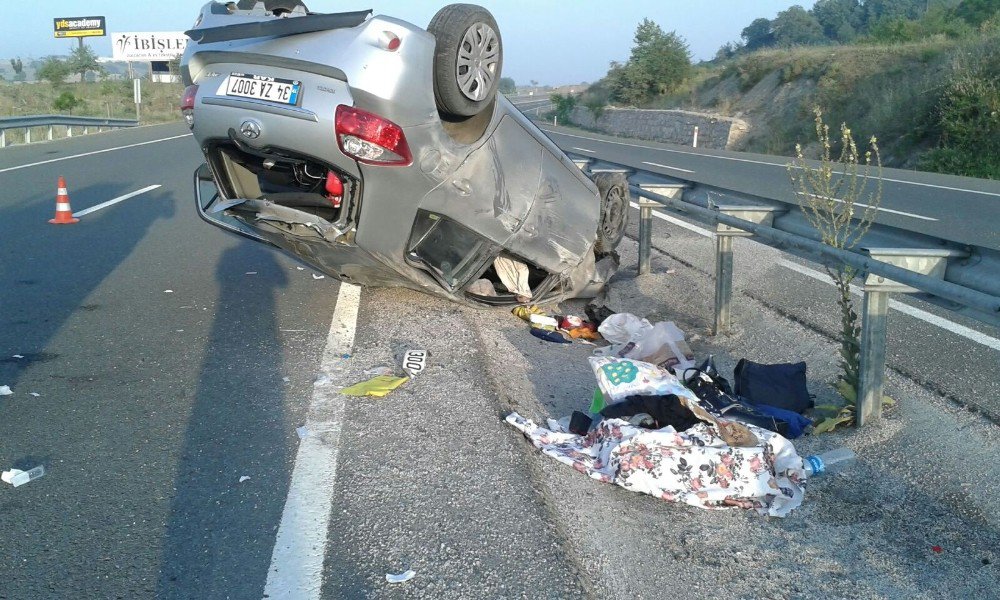 Balıkesir’de Trafik Kazası: 4 Yaralı