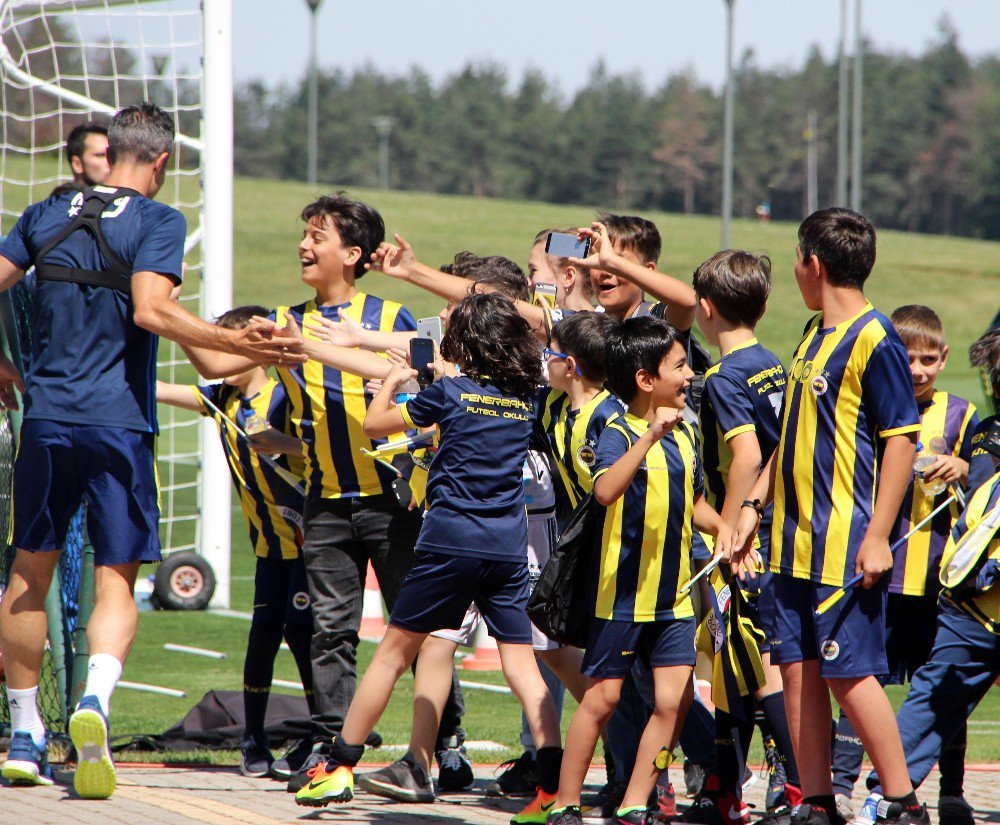 Fenerbahçe’ye Sürpriz Ziyaret