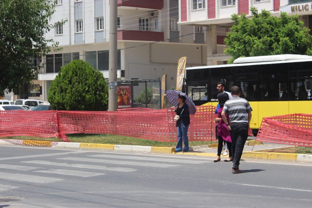 Mardin’de Sıcaklık Arttı, Vatandaşlar Parkları Mesken Tuttu