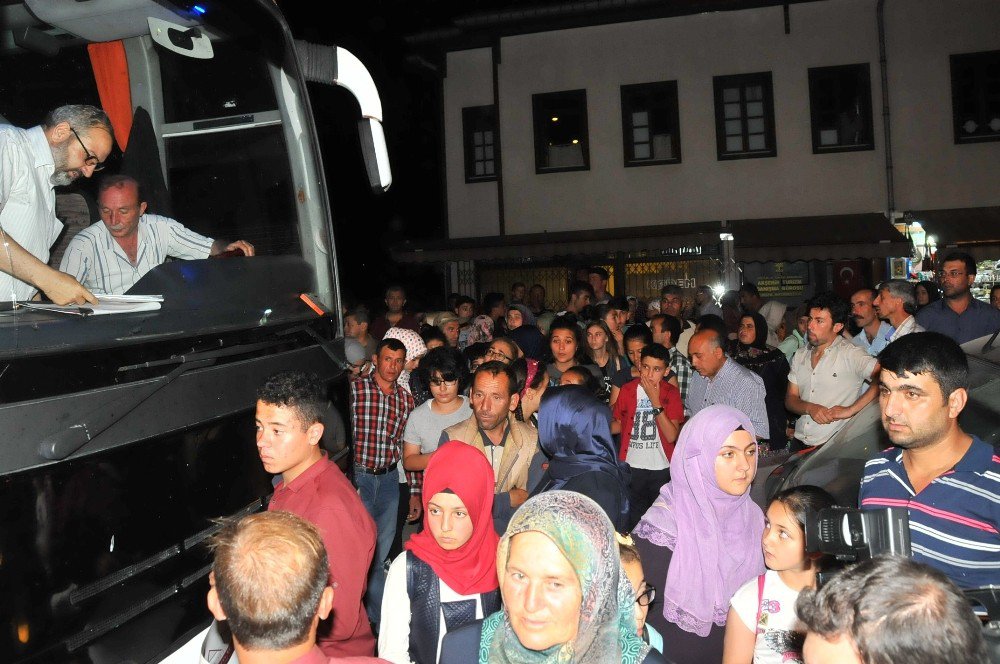 Dereceye Giren Öğrencilere Çanakkale Ve Konya Gezisi