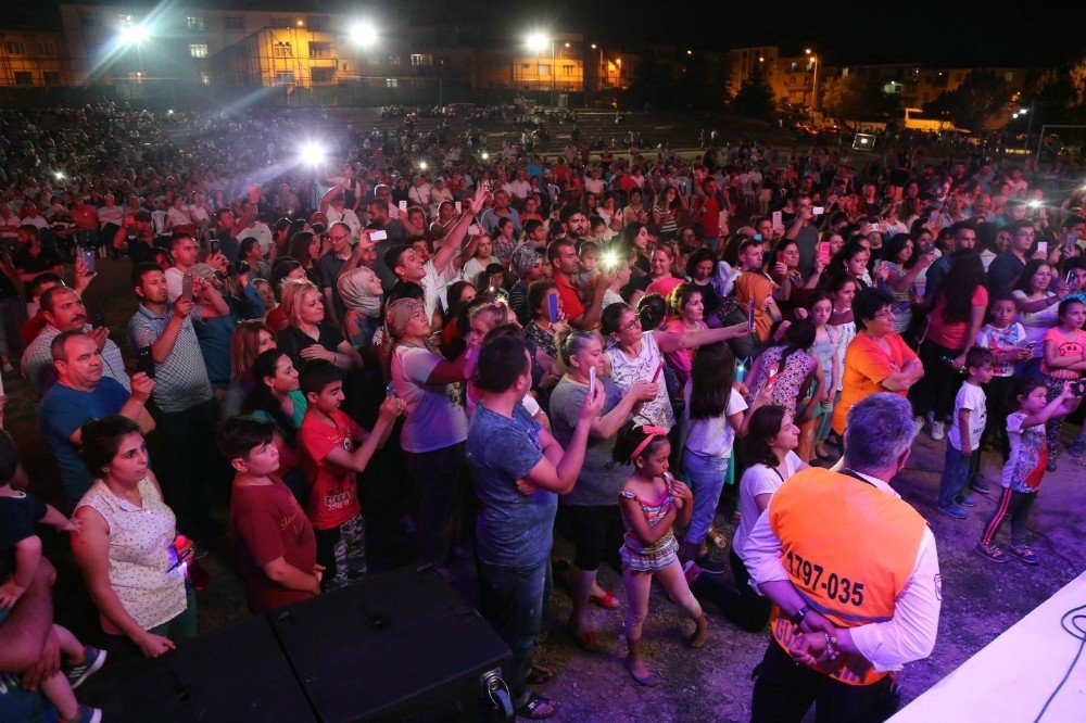 Sivas’ta Katledilenler Belgesel Gösterimi Ve Konserle Anıldı