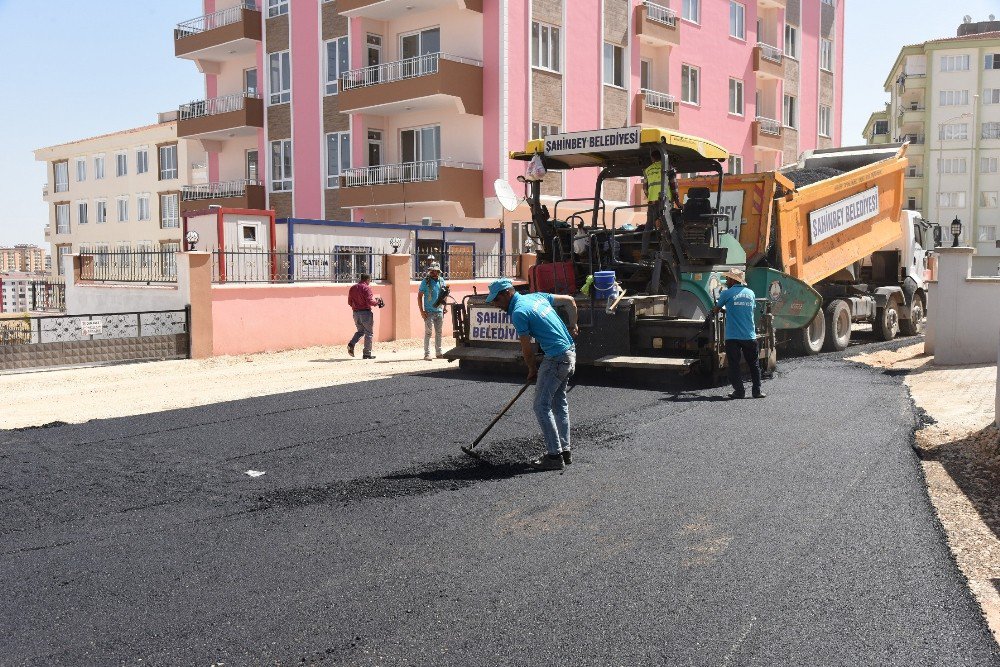 Şahinbey’de Asfalt Çalışmaları Tüm Hızıyla Devam Ediyor