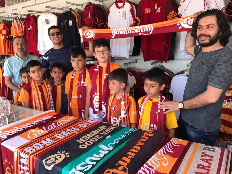 Ultraslan Tır’ı Ağrı’da Galatasaray Taraftarlarını Bekliyor