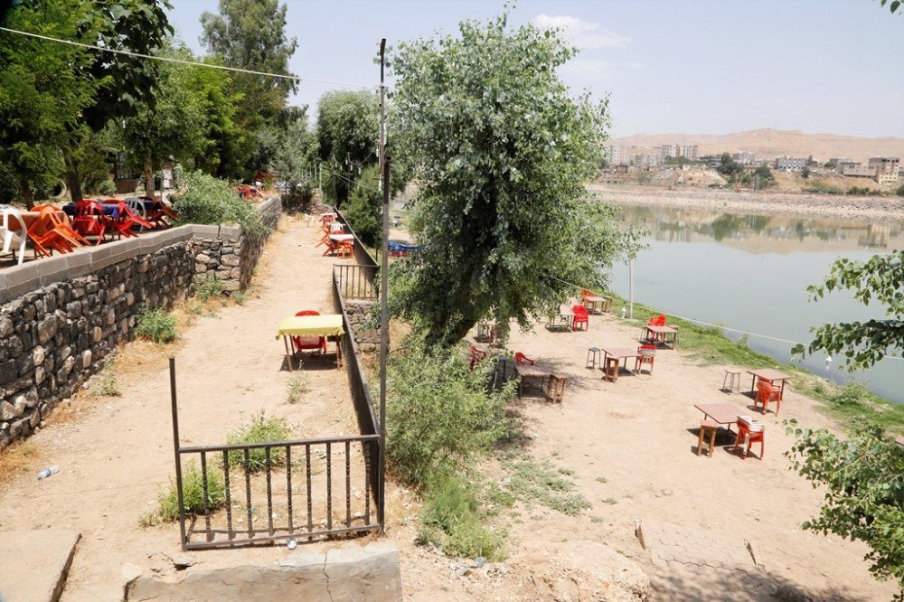 Belediye Parkları Yeniliyor, Cizre Güzelleşiyor