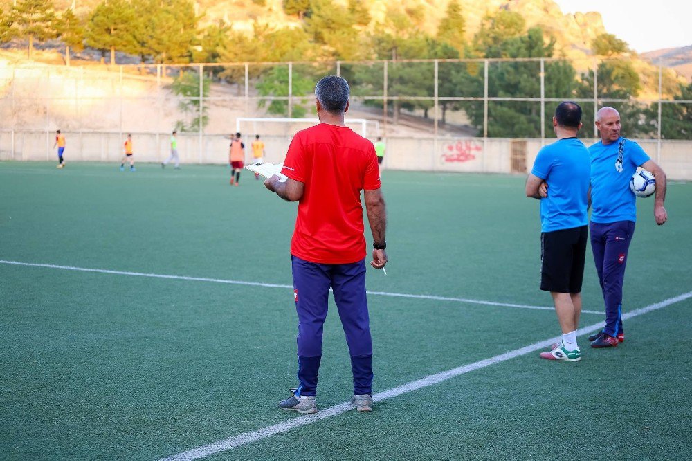 Evkur Yeni Malatyaspor Alt Yapı Seçmeleri Tamamlandı