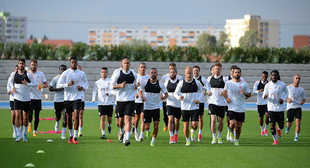 Galatasaray, Yeni Sezon Hazırlıklarını Sürdürdü