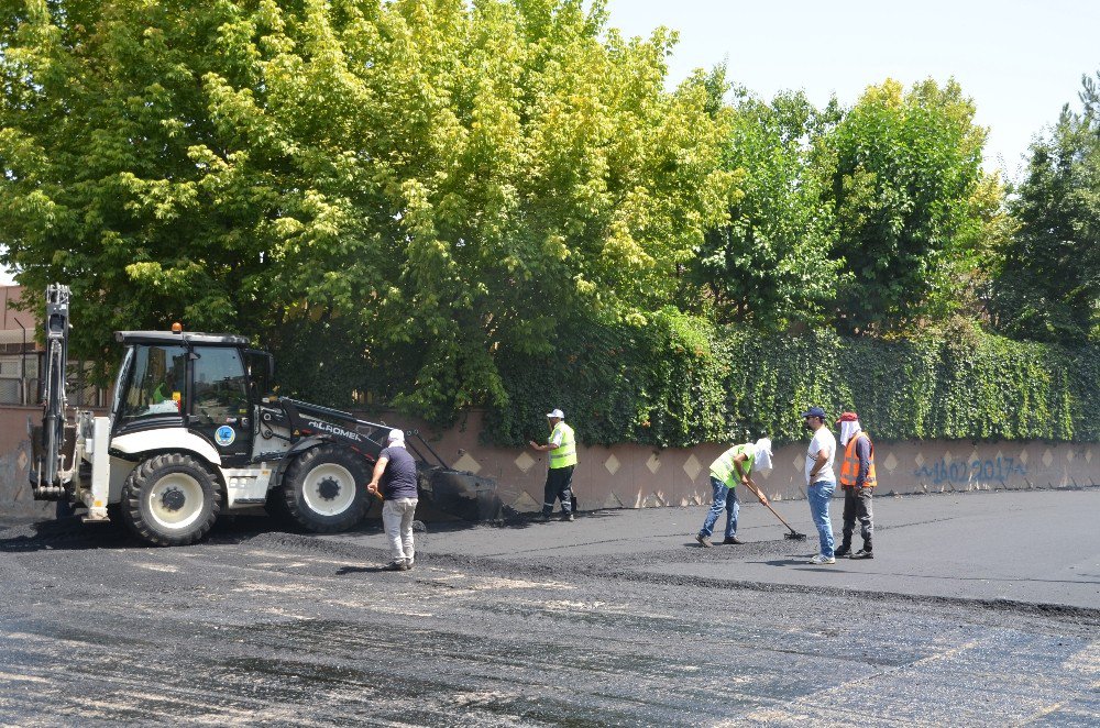 43 Derecede Asfalt Serimi Yapılıyor