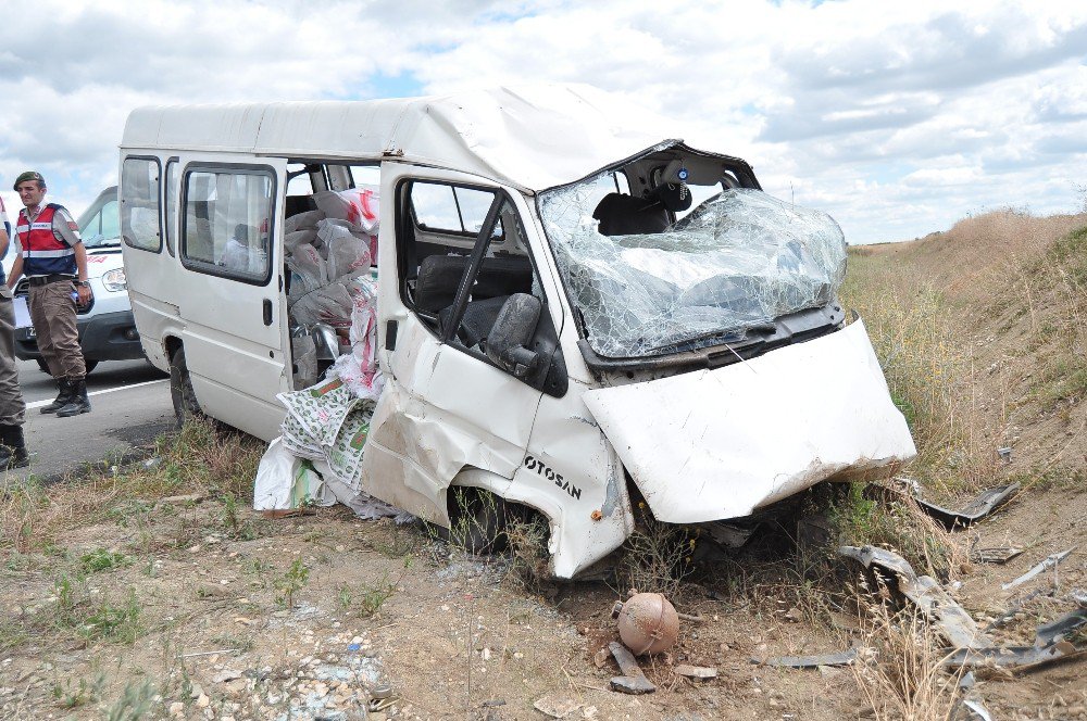 Edirne’de Trafik Kazası: 7 Yaralı