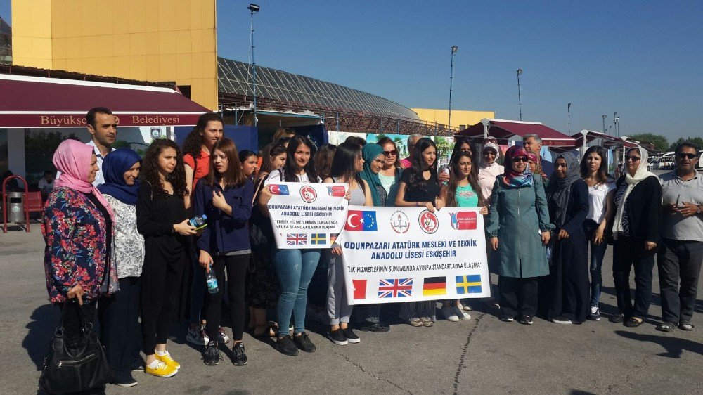 Odunpazarı Atatürk Mesleki Ve Teknik Anadolu Lisesi Öğrencileri İsveç’e Gitti