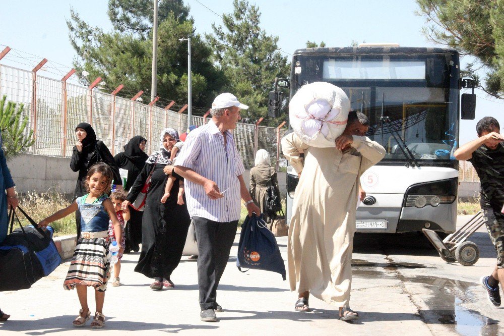 Bayram İçin Ülkelerine Giden Suriyelilerden 22 Bini Türkiye’ye Döndü