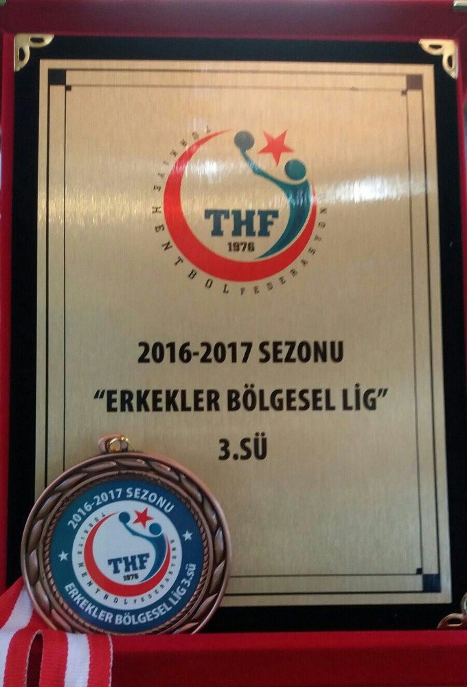 Salihli Belediyespor Hentbol 2. Ligine Yükseldi