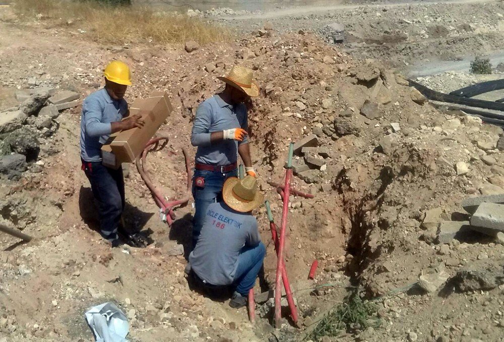 Dicle Elektrik’ten İzinsiz Kazı Uyarısı