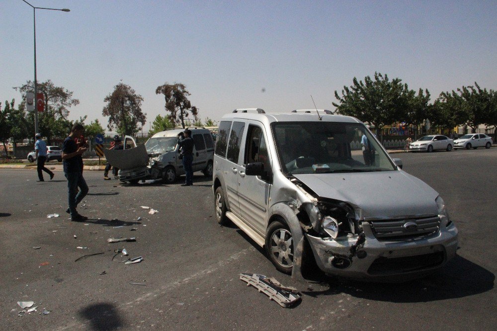 Şanlıurfa’da Trafik Kazası: 3 Yaralı