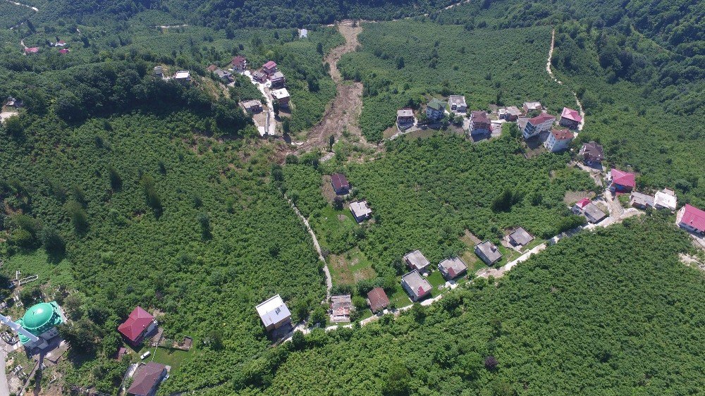 Trabzon’da Heyelanın Boyutu Havadan Böyle Görüntülendi