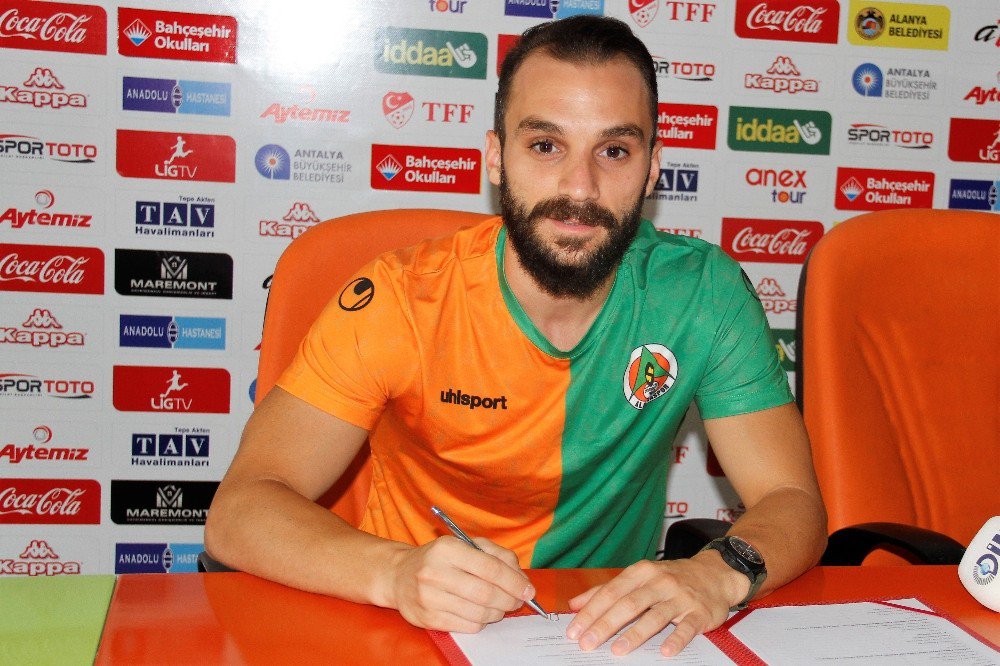 Alanyaspor’da 2 İmza Birden