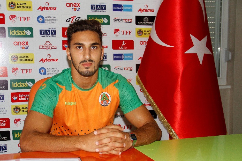 Alanyaspor’da 2 İmza Birden