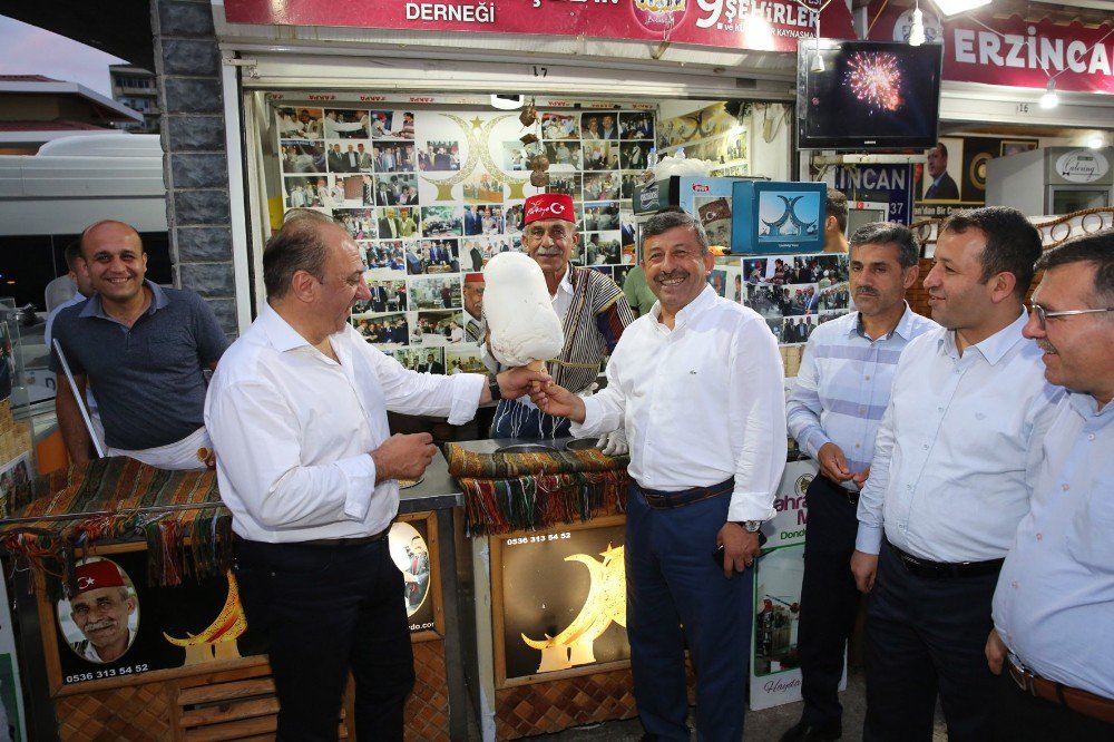 Darıca’da Yiğidolar’dan Folklör Gösterisi