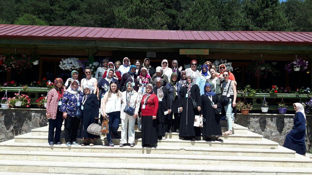 Bozüyük Belediyesi’nin Bolu Abant Gezileri Başladı