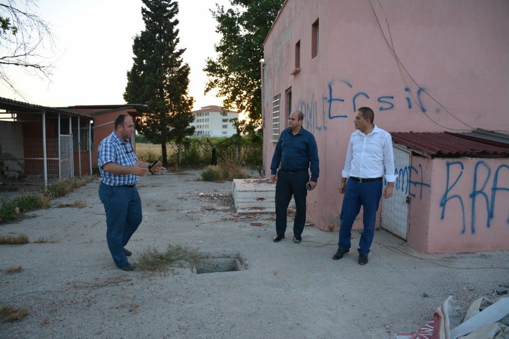 Aslay Saruhanlı’daki Yatırımları Yerinde İnceledi