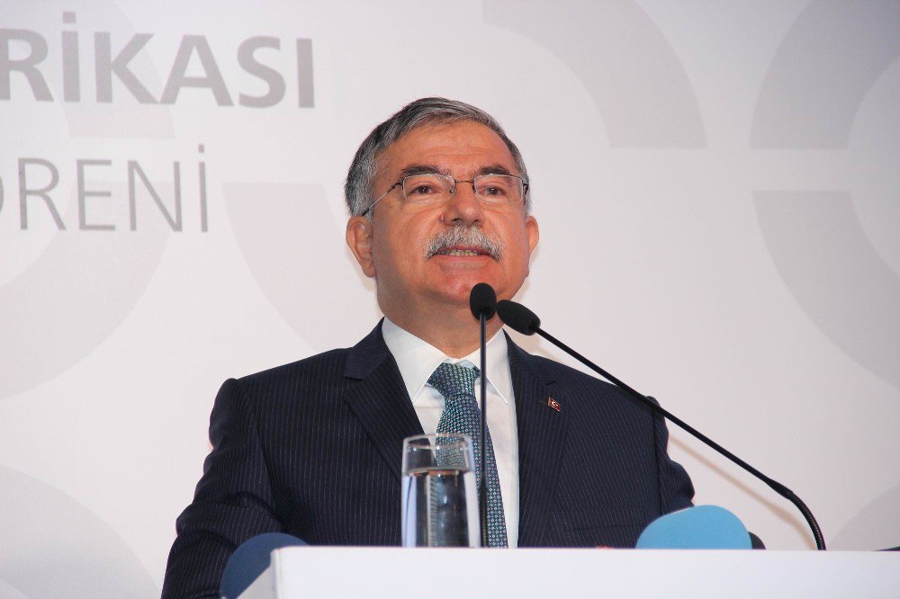 Bakan Yılmaz: "Türkiye’nin Önceliği Eğitimdir"