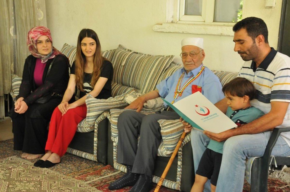 Sağlık Bakanı Akdağ’dan Şehit Ailelerine Ve Gazilere Mektup