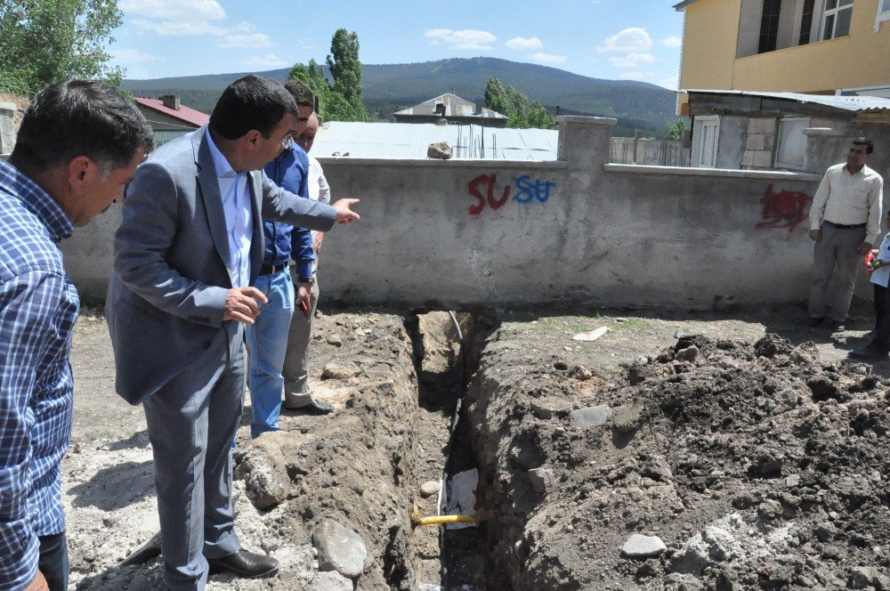 Sarıkamış’ın 100 Yıllık İçme Suyu Şebekesi Yeniliyor