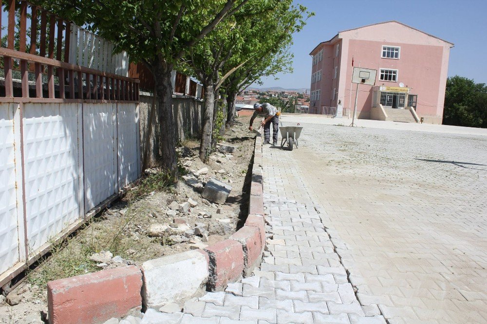 Sungurlu Belediyesi’nden Çevre Düzenlemesi