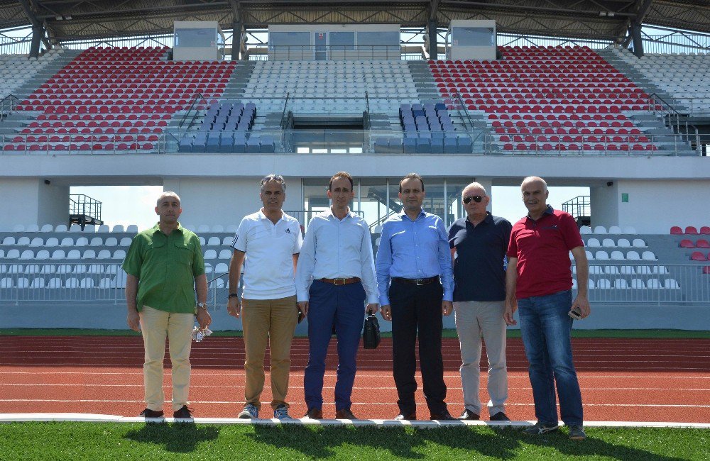 Tekirdağ Spor Yöneticileri Nkü Stadyumunu İnceledi