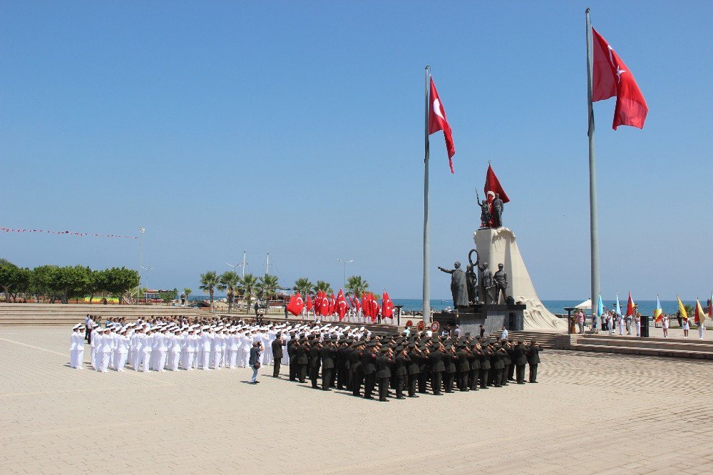 İskenderun’da Kurtuluş Coşkusu