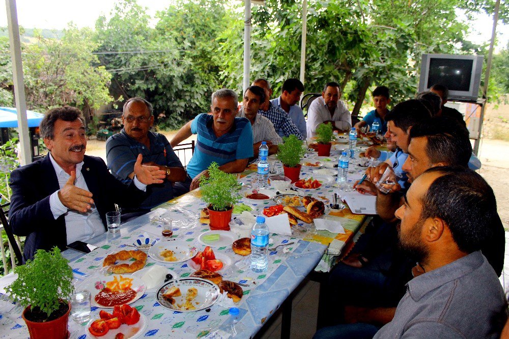 Başkan İncirli Sakinleriyle Kahvaltıda Biraraya Geldi