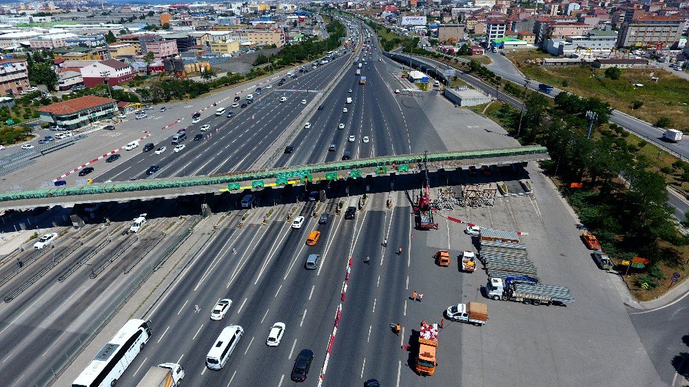 Çamlıca Gişeleri’ndeki Çalışmalar Havadan Görüntülendi